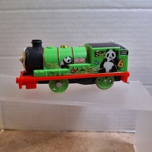 Trackmaster SODOR SAFARI PANDA PERCY Thomas & Friends Motorised Battery Train